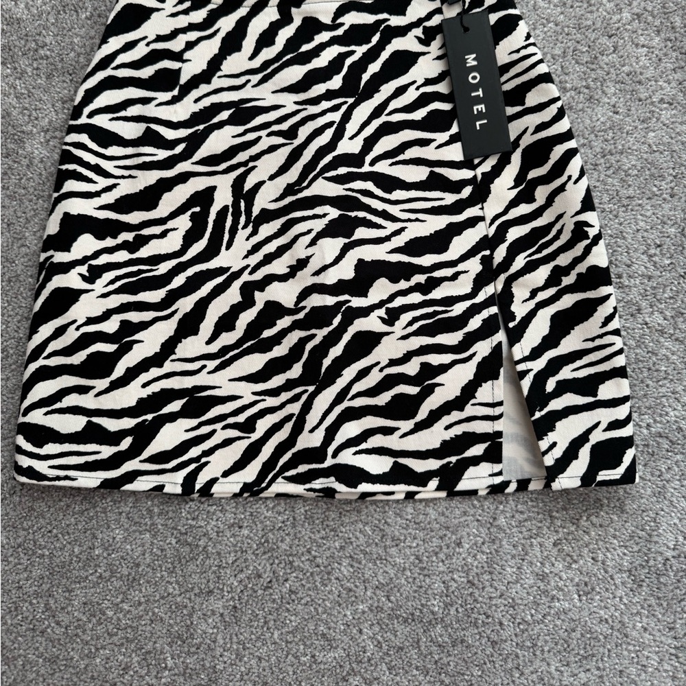 Motel Rocks Black and White Zebra Skirt